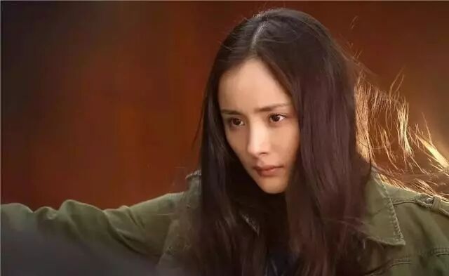 杨幂接演了文艺片《宝贝》 这是要转型技术流