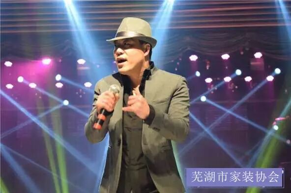 歌手高旭嗨曲串烧.jpg