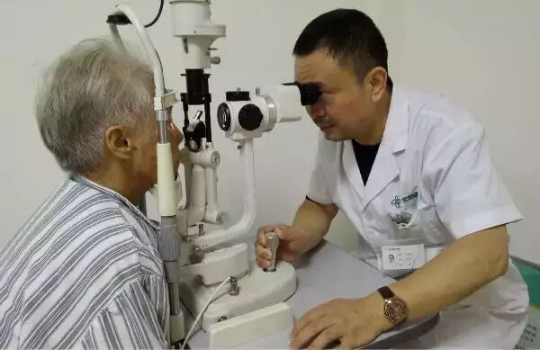 抗美援朝的战斗英雄感慨:他是我最敬佩的人!