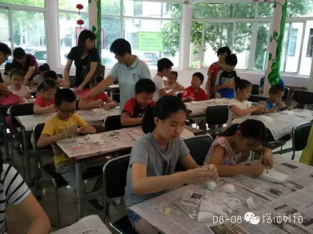 挖掘恐龙 (5).jpg 挖掘恐龙 (5).jpg