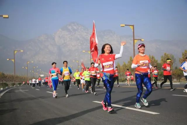 【2017嵩山少林国际马拉松报名啦】跑在少林武术的发源地,在赏漫山红叶之时圆武侠梦!9648 作者:一天一点晴 帖子ID:278317 【2017嵩山少林国际马拉松报名啦】跑在少林武术的发源地,在赏漫山红叶之时圆武侠梦!9648 作者:一天一点晴 帖子ID:278317