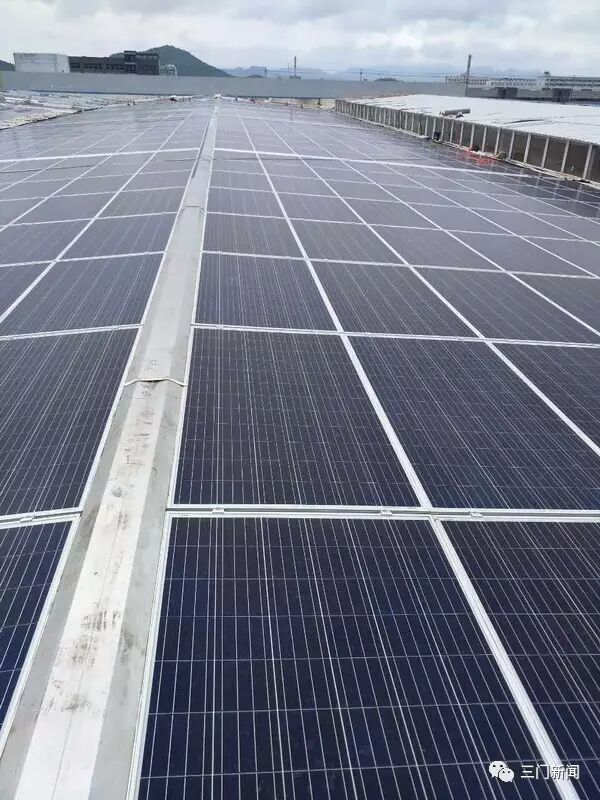 三门首个光伏建筑一体化项目并网发电