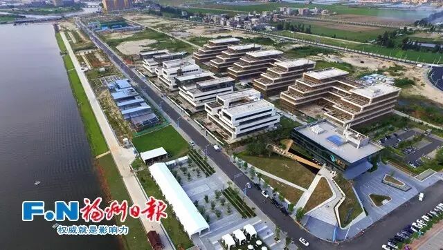  全力当好排头兵