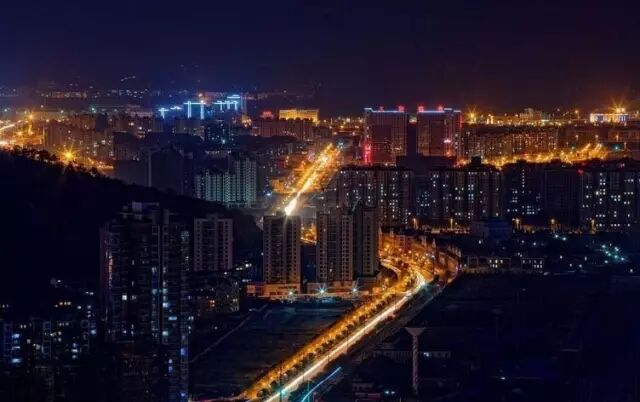 2017年一季度常州每月人均可支配收入4325元