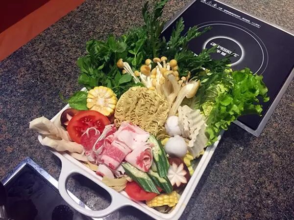 火锅界的黑马?眉山这家冬荫功小火锅,带你梦回