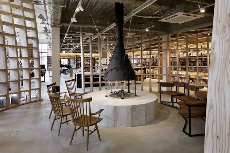 有资源有人脉就一定能创业成功？看日本茑屋书店是怎么做的