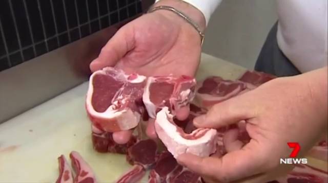 缺德啊！Woolworths、Coles、Aldi牛羊排竟有这么多隐藏费用！大家一定看仔细了，一不小心就买回家一块大肥肉啊... - 12