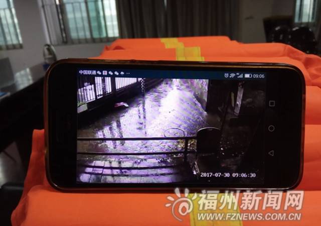 一线剪影：防台风 他们在坚守