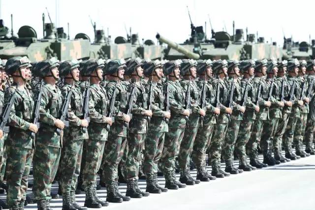 今天13亿中国人都被他们帅哭了!3277 作者:一天一点晴 帖子ID:275410 今天13亿中国人都被他们帅哭了!3277 作者:一天一点晴 帖子ID:275410