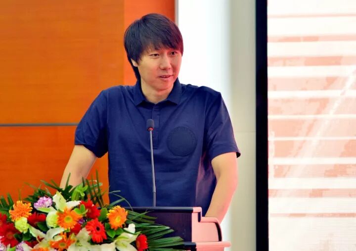 卓尔官方宣布李铁出任总经理 俱乐部高层大换