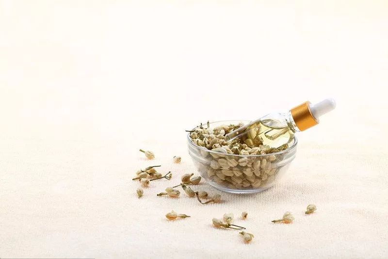 如何挑選香氛類的芳香產(chǎn)品，學會這四步就夠啦！