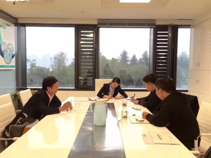 熱烈祝賀魏總、吳總、楊總簽約創(chuàng)綠家陜西省市級(jí)代理！