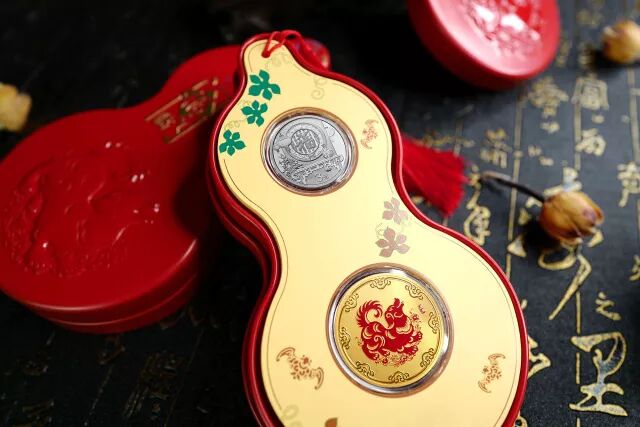 福气临门|2018福字币和生肖纪念章组合上市