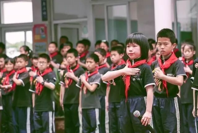 北京教师美国考察后“信仰崩塌”：我们比贪污更可怕（组图） - 1