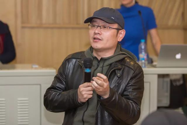 雅娜·舒尔茨：策展的新式样