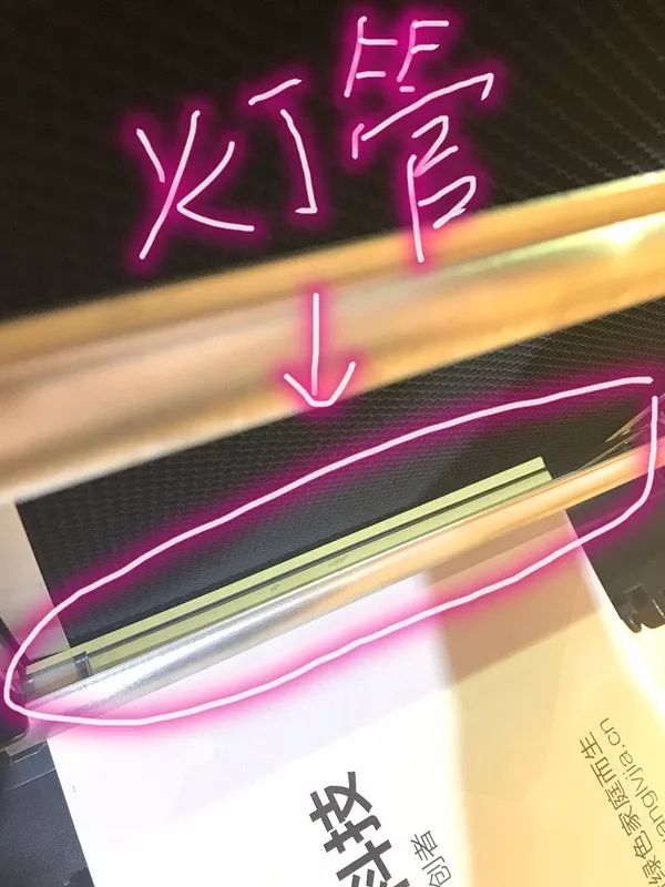 天吶，我把空氣凈化器拆了，這這這……居然是臺會除甲醛的“油煙機”？