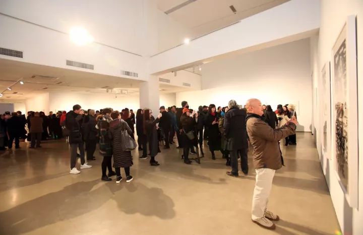 大匠良师：郑今东作品展开幕