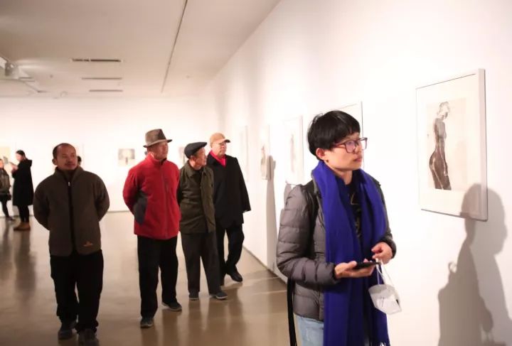 大匠良师：郑今东作品展开幕