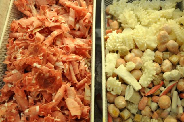 [吃喝玩乐团]来不及起标题了!人均不到55块,快