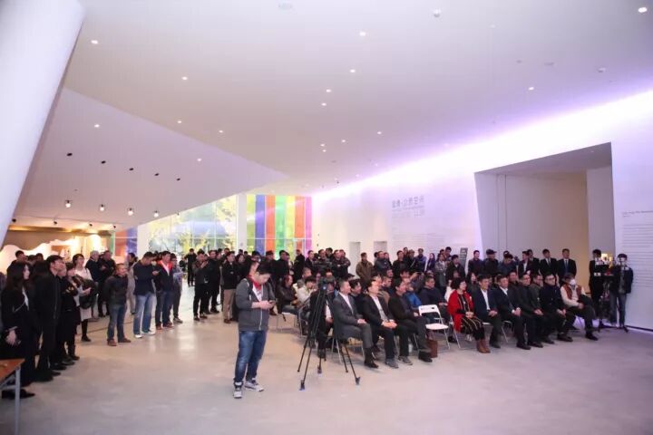 【现场】“管勇—介质空间”展览开幕