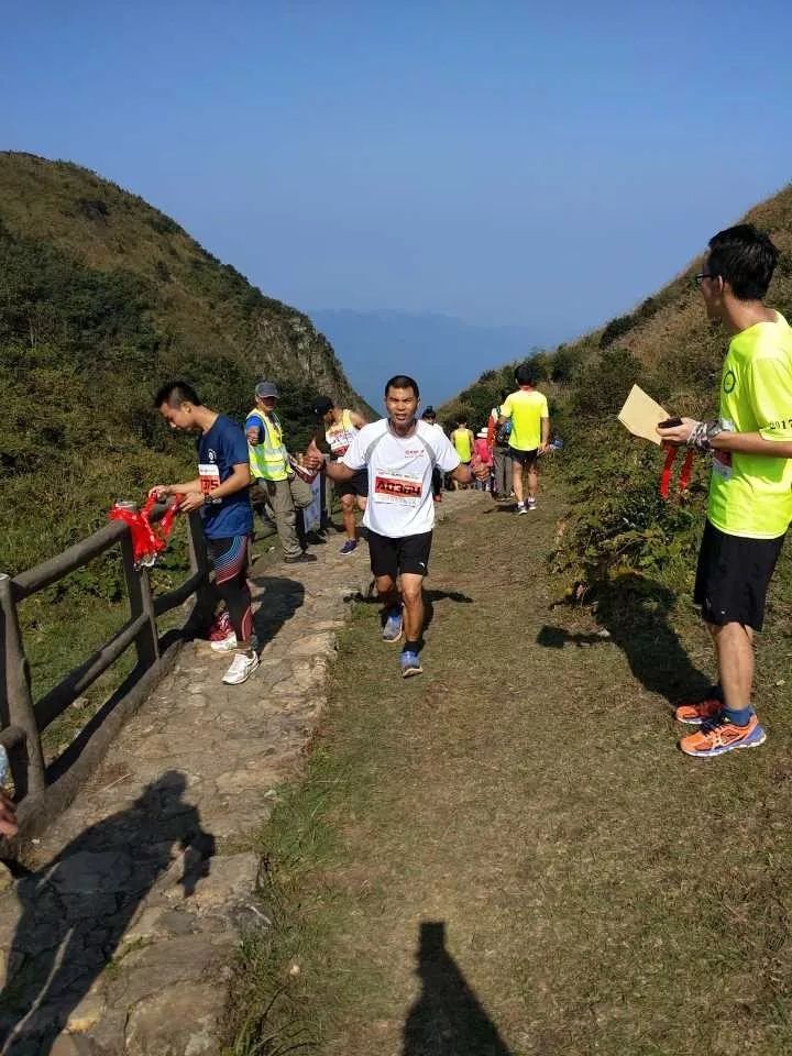 2017年“中国健身名山”贵港平天山登山赛