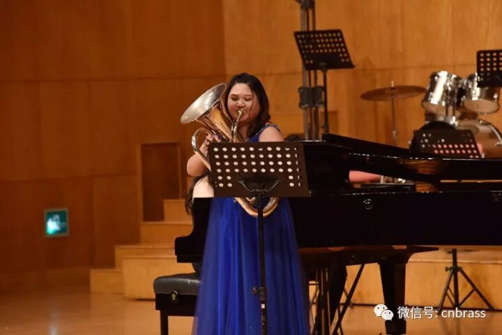 江苏东方交响管乐团