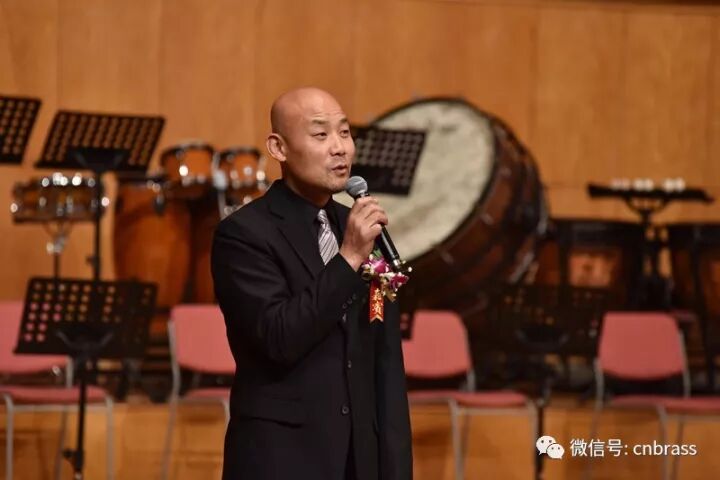 江苏东方交响管乐团