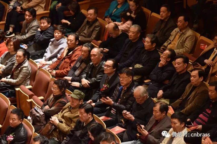 江苏东方交响管乐团