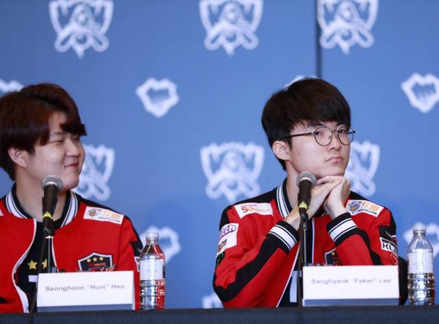 客观评价S7全球总决赛五大上单选手，LPL两位上榜