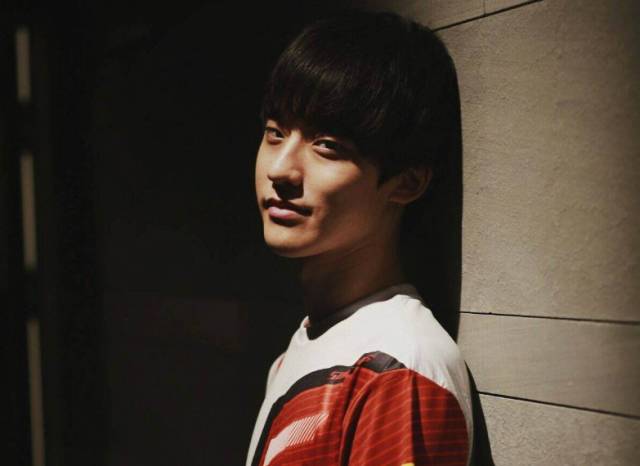 S7五大AD选手，在这个ADC的版本他太耀眼