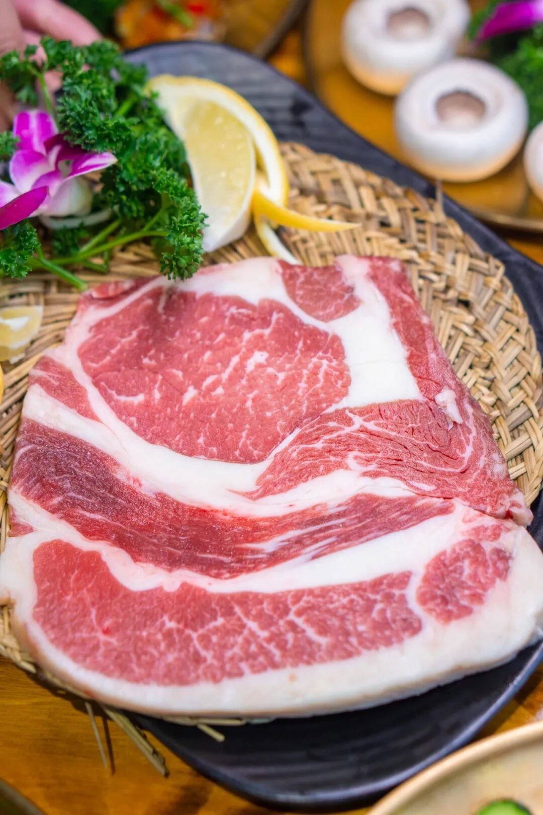 嘉兴东北烤肉鼻祖开②店啦xxxl号的硬核烤物上线我先吃为敬