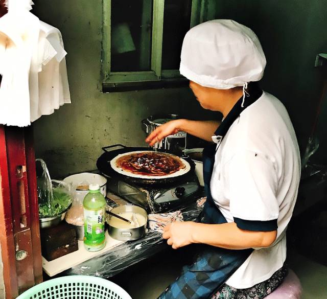 必吃in上海老饕們最愛的100家蒼蠅館子